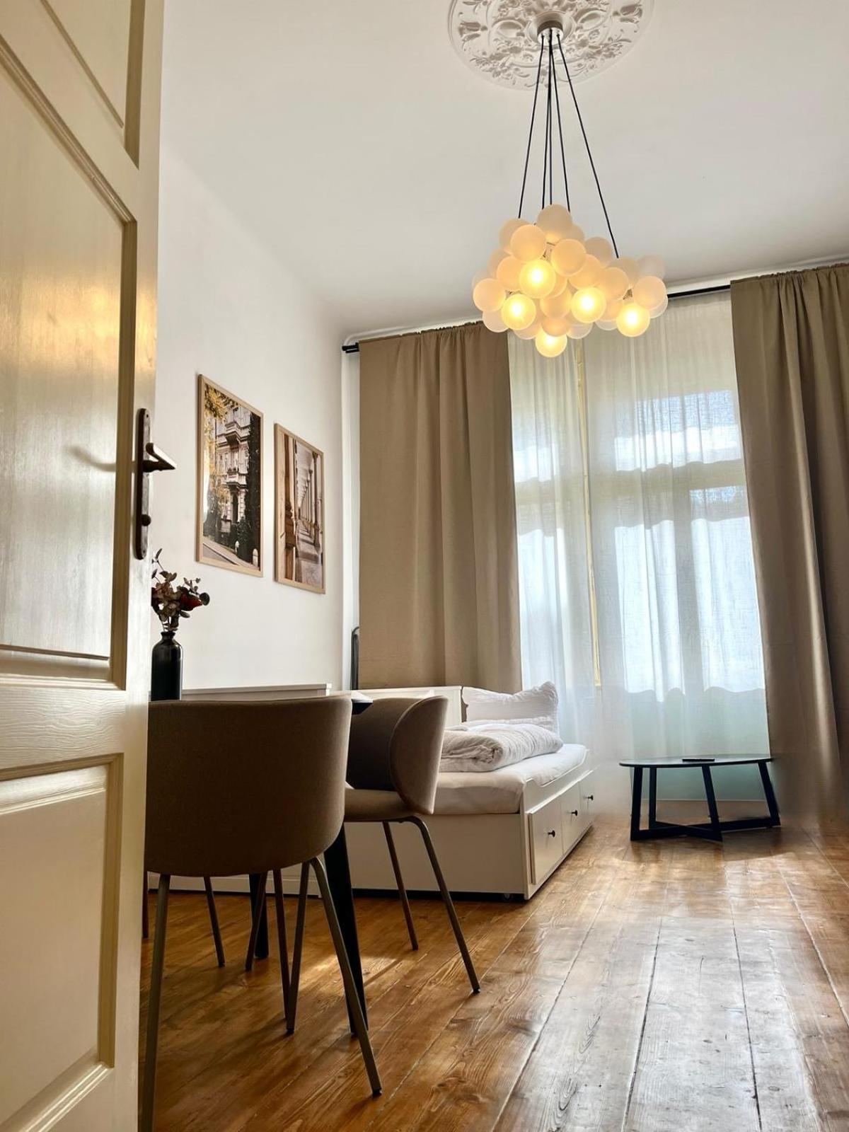 Apartma Aida 1908 Karlovy Vary Kültér fotó